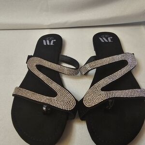 JII, Rhinestone flat sandals, black, Size 9M